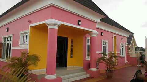 2 BEDROOM FLAT DETACHABLE